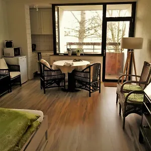 Apartment Ruhiges Apt. Direkt Am Naherholungsgebiet Mit Seeblick, Zentrum 5min, Messe 18min, Nuremberg